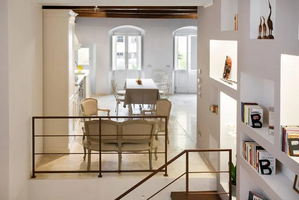 Apartment Santa Maria In Campo - Locappart Florenz Italien